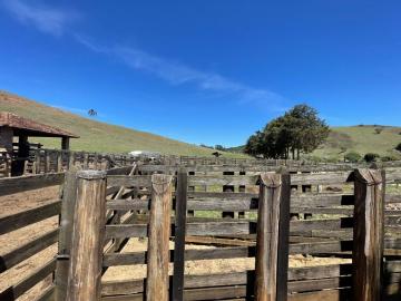 Fazenda com 2 quartos, 2.553.500 m², à venda por R$ 5.800.000- Lorena - Lorena/SP