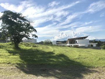 Alugar Terreno / Condomínio em Taubaté. apenas R$ 585.000,00
