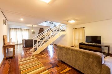 Alugar Casa / Condomínio em Campos do Jordão. apenas R$ 1.350.000,00