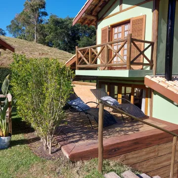 Casa com 4 quartos, 325 m² - Parque da Mantiqueira - Santo Antônio do Pinhal/SP