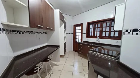 Casa com 3 dormitórios, 301 m² - Bela Vista - Pindamonhangaba/SP