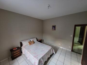 Casa com 2 quartos, 133 m² - Vila Bourghese - Pindamonhangaba/SP