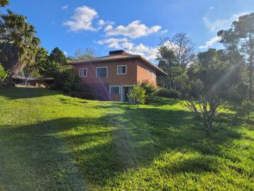 Sítio á venda no Jardim Sandra Maria em Taubaté/SP