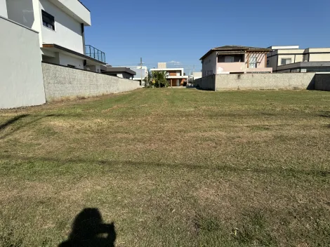 Terreno com 420 m² - Condomínio Reserva Bonsucesso - Pindamonhangaba/SP.