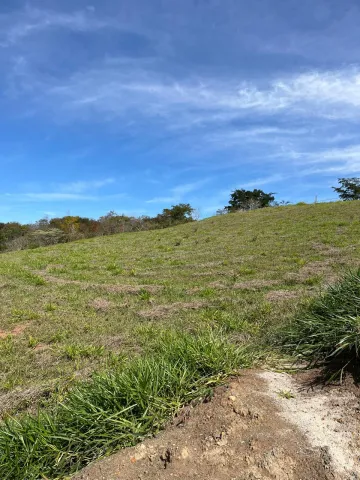 Terreno com 1.058,79 m² - Condomínio Reserva Altos do Cataguá - Taubaté/SP