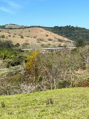 Terreno com 1.058,79 m² - Condomínio Reserva Altos do Cataguá - Taubaté/SP