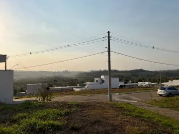 Terreno com 540 m² - Condomínio Quinta das Palmeiras - Taubaté/SP.