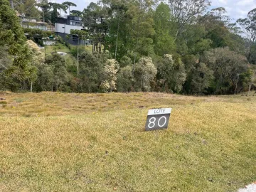 Terreno com 1446 m² - Condomínio Reserva Figueiredo - Campos do Jordão/SP.