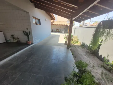 Casa com 3 dormitórios, 268 m² - Parque São Domingos - Pindamonhangaba/SP.