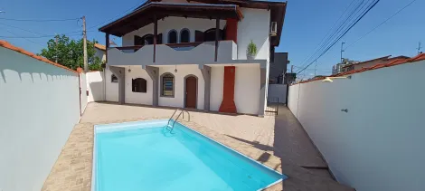 Casa com 4 dormitórios, 274,43 m² - Vila Bourguese - Pindamonhangaba/SP